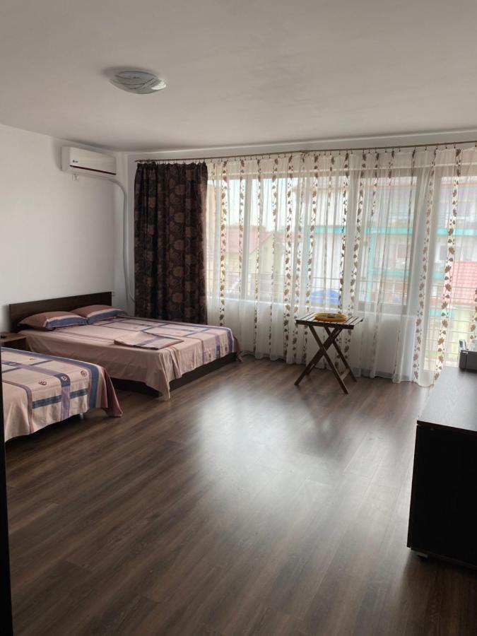 Vila Isabela Hotel Костинещи Екстериор снимка