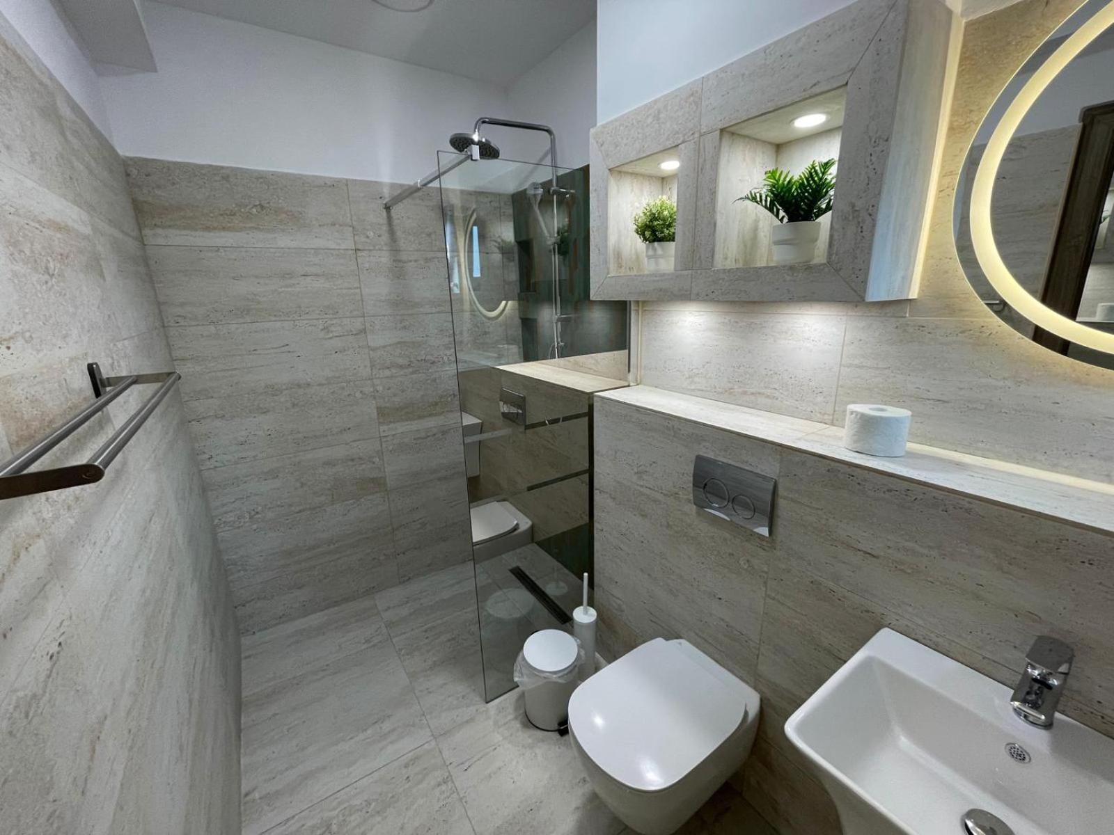 Vila Isabela Hotel Костинещи Екстериор снимка
